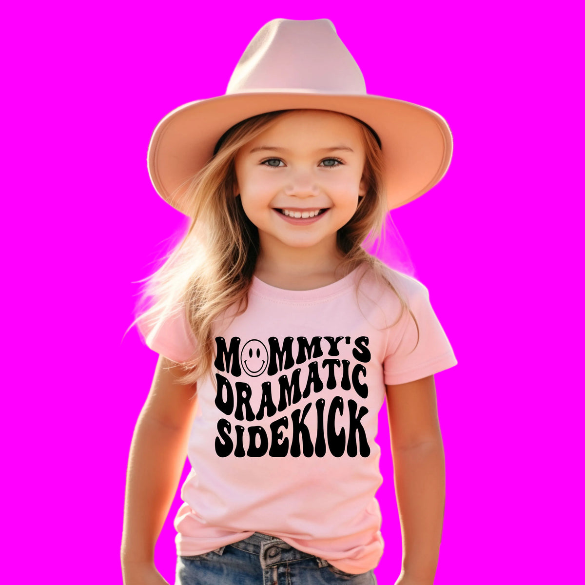 Wholesale Mommys Dramatic Sidekick Graphic Tee - Kelly Green