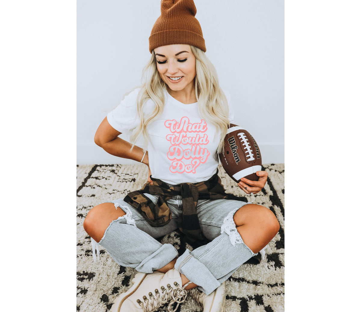 Wholesale What Would Dolly Do Graphic Tee - Fuchsia